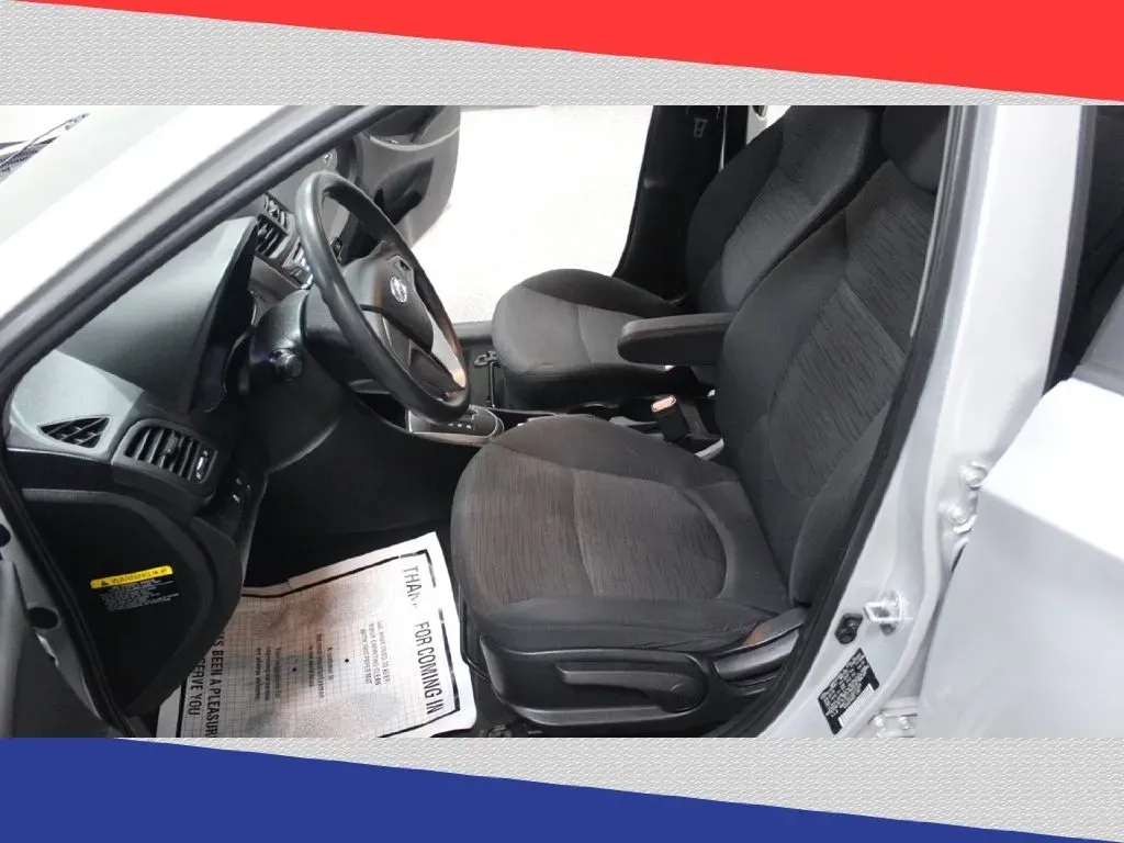 2016 Hyundai Accent SE 5-Door 6A (KMHCT5AE1GU) with an 1.6L L4 DOHC 16V engine, 6A transmission, located at 5170 N La Cholla Blvd, Tucson, AZ, 85705, (520) 989-0282, 32.228245, -111.011742 - Are you ready to elevate your daily commute or embark on weekend adventures? The 2016 Hyundai Accent Hatchback is the perfect blend of style, efficiency, and practicality, making it an ideal choice for budget-conscious buyers and growing families alike. With impressive fuel efficiency and a spacious - Photo#10