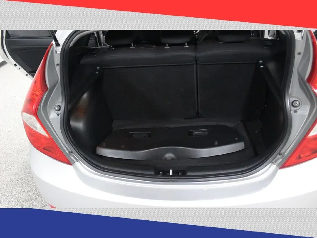 2016 Hyundai Accent SE 5-Door 6A (KMHCT5AE1GU) with an 1.6L L4 DOHC 16V engine, 6A transmission, located at 5170 N La Cholla Blvd, Tucson, AZ, 85705, (520) 989-0282, 32.228245, -111.011742 - Are you ready to elevate your daily commute or embark on weekend adventures? The 2016 Hyundai Accent Hatchback is the perfect blend of style, efficiency, and practicality, making it an ideal choice for budget-conscious buyers and growing families alike. With impressive fuel efficiency and a spacious - Photo#21