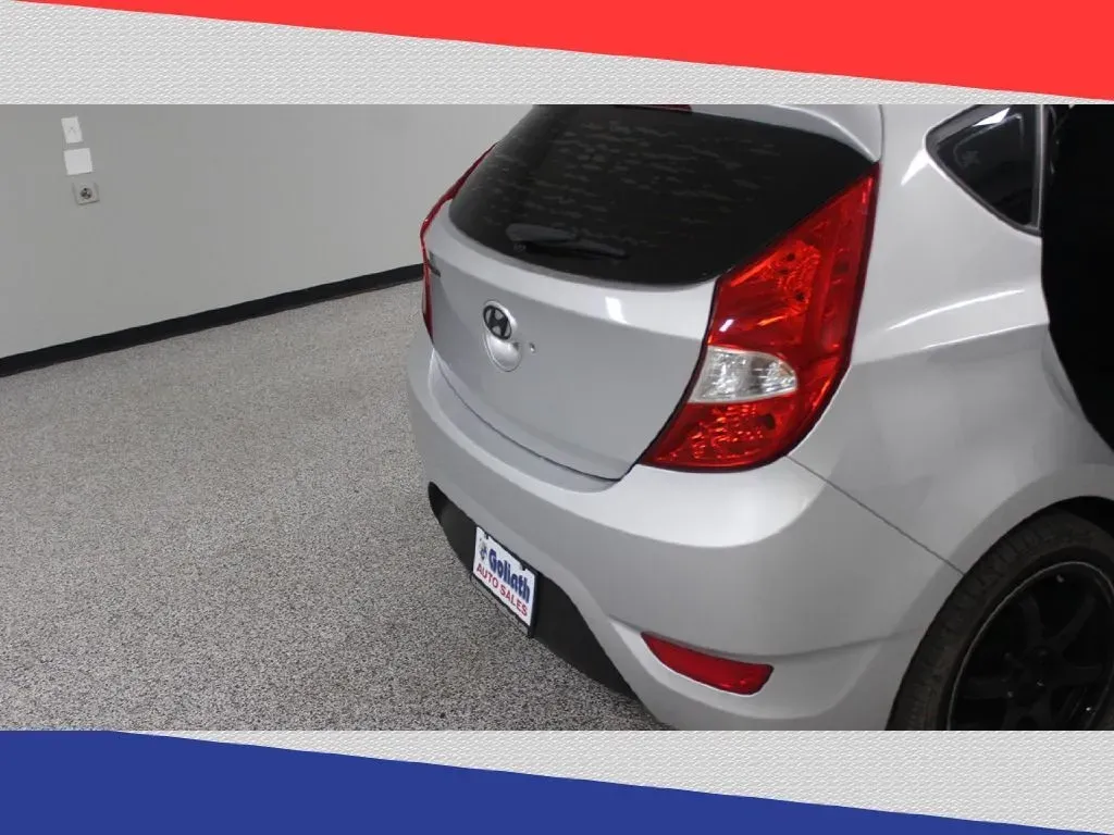 2016 Hyundai Accent SE 5-Door 6A (KMHCT5AE1GU) with an 1.6L L4 DOHC 16V engine, 6A transmission, located at 5170 N La Cholla Blvd, Tucson, AZ, 85705, (520) 989-0282, 32.228245, -111.011742 - Are you ready to elevate your daily commute or embark on weekend adventures? The 2016 Hyundai Accent Hatchback is the perfect blend of style, efficiency, and practicality, making it an ideal choice for budget-conscious buyers and growing families alike. With impressive fuel efficiency and a spacious - Photo#22