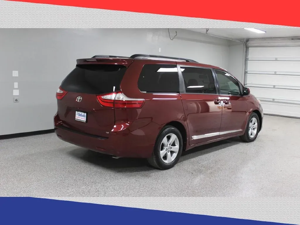 2017 Toyota Sienna LE 8-Passenger (5TDKZ3DC7HS) with an 3.5L V6 EFI DOHC 24V engine, 8A transmission, located at 5170 N La Cholla Blvd, Tucson, AZ, 85705, (520) 989-0282, 32.228245, -111.011742 - Looking for the perfect family minivan that can handle weekend adventures, school runs, and everything in between? Look no further than this stunning 2017 Toyota Sienna LE Auto Access Seat, available now at Goliath Auto Sales in Tucson, AZ. Whether you're navigating the busy streets of Oro Valley or - Photo#2