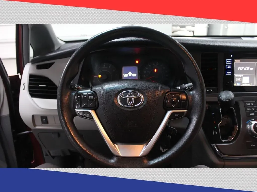 2017 Toyota Sienna LE 8-Passenger (5TDKZ3DC7HS) with an 3.5L V6 EFI DOHC 24V engine, 8A transmission, located at 5170 N La Cholla Blvd, Tucson, AZ, 85705, (520) 989-0282, 32.228245, -111.011742 - Looking for the perfect family minivan that can handle weekend adventures, school runs, and everything in between? Look no further than this stunning 2017 Toyota Sienna LE Auto Access Seat, available now at Goliath Auto Sales in Tucson, AZ. Whether you're navigating the busy streets of Oro Valley or - Photo#12