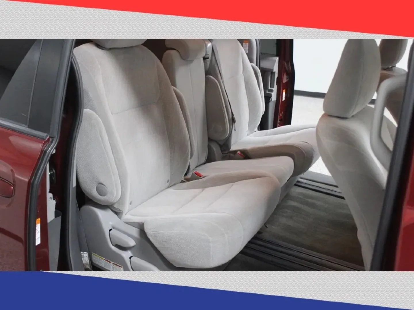 2017 Toyota Sienna LE 8-Passenger (5TDKZ3DC7HS) with an 3.5L V6 EFI DOHC 24V engine, 8A transmission, located at 5170 N La Cholla Blvd, Tucson, AZ, 85705, (520) 989-0282, 32.228245, -111.011742 - Looking for the perfect family minivan that can handle weekend adventures, school runs, and everything in between? Look no further than this stunning 2017 Toyota Sienna LE Auto Access Seat, available now at Goliath Auto Sales in Tucson, AZ. Whether you're navigating the busy streets of Oro Valley or - Photo#25