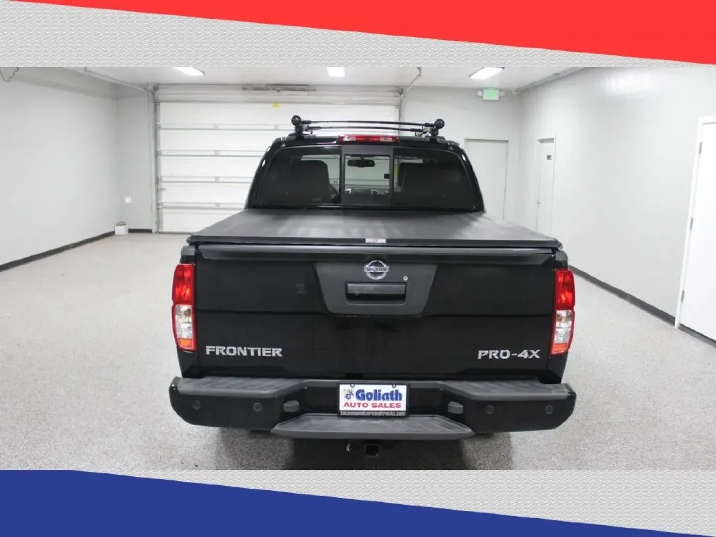 2014 Nissan Frontier SL Crew Cab 4WD (1N6AD0EV8EN) with an 4.0L V6 DOHC 24V engine, 5-Speed Automatic transmission, located at 5170 N La Cholla Blvd, Tucson, AZ, 85705, (520) 989-0282, 32.228245, -111.011742 - **Experience Adventure with the 2014 Nissan Frontier at Goliath Auto Sales!**<br /> <br /> If you're looking for a rugged, versatile vehicle that can handle everything from weekend adventures to daily commutes, look no further than this 2014 Nissan Frontier crew cab pickup. Whether you're hauling ge - Photo#3