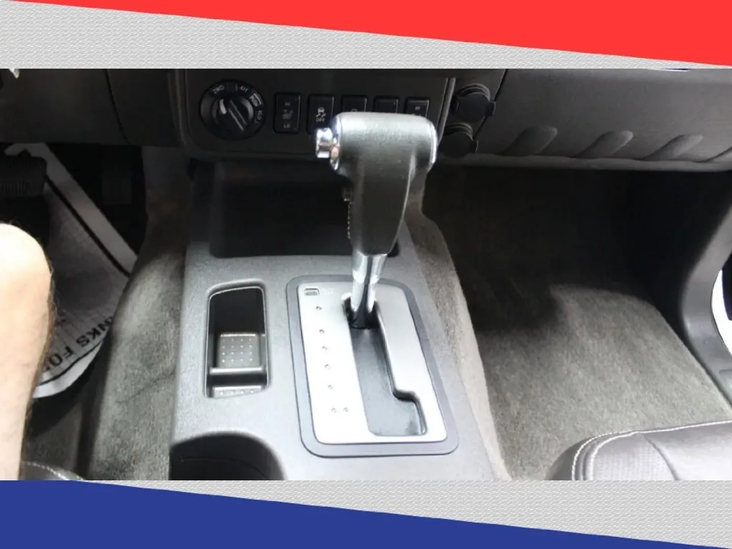 2014 Nissan Frontier SL Crew Cab 4WD (1N6AD0EV8EN) with an 4.0L V6 DOHC 24V engine, 5-Speed Automatic transmission, located at 5170 N La Cholla Blvd, Tucson, AZ, 85705, (520) 989-0282, 32.228245, -111.011742 - **Experience Adventure with the 2014 Nissan Frontier at Goliath Auto Sales!**<br /> <br /> If you're looking for a rugged, versatile vehicle that can handle everything from weekend adventures to daily commutes, look no further than this 2014 Nissan Frontier crew cab pickup. Whether you're hauling ge - Photo#22