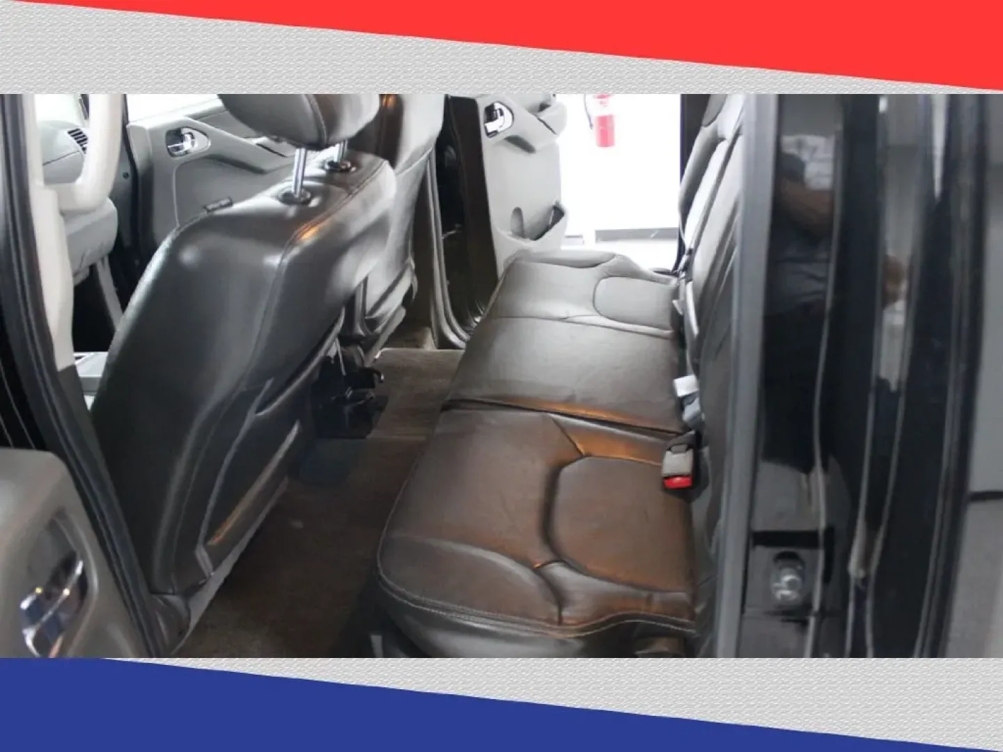 2014 Nissan Frontier SL Crew Cab 4WD (1N6AD0EV8EN) with an 4.0L V6 DOHC 24V engine, 5-Speed Automatic transmission, located at 5170 N La Cholla Blvd, Tucson, AZ, 85705, (520) 989-0282, 32.228245, -111.011742 - **Experience Adventure with the 2014 Nissan Frontier at Goliath Auto Sales!**<br /> <br /> If you're looking for a rugged, versatile vehicle that can handle everything from weekend adventures to daily commutes, look no further than this 2014 Nissan Frontier crew cab pickup. Whether you're hauling ge - Photo#26