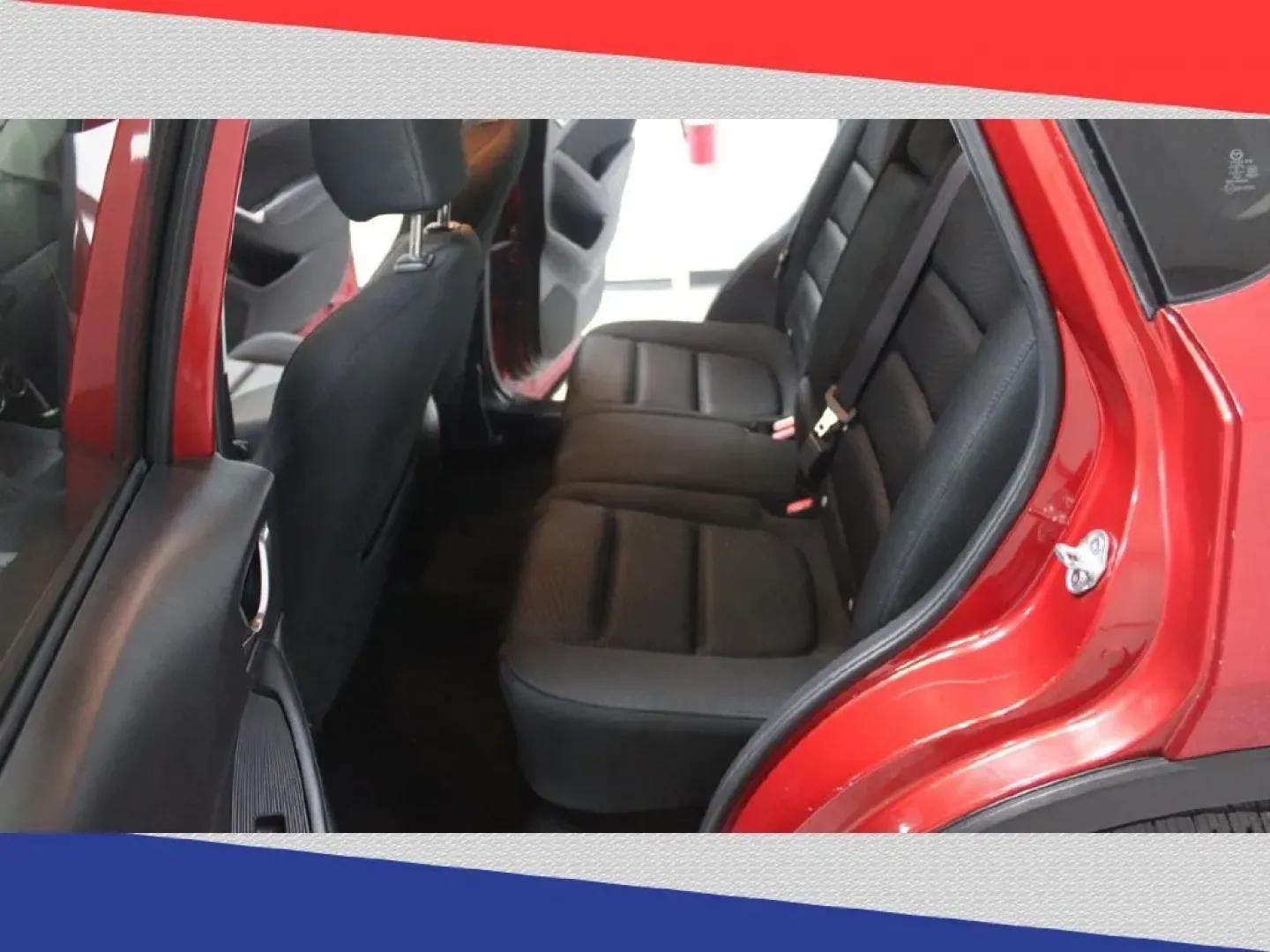 2014 Mazda CX-5 Touring AWD (JM3KE4CY6E0) with an 2.5L L4 DOHC 16V engine, 6-Speed Automatic transmission, located at 5170 N La Cholla Blvd, Tucson, AZ, 85705, (520) 989-0282, 32.228245, -111.011742 - Are you ready to elevate your weekend adventures or tackle daily commutes in style? Look no further than this fantastic 2014 Mazda CX-5, available exclusively at Goliath Auto Sales in Tucson, AZ! Whether you're planning a family road trip or simply need a reliable and spacious vehicle for your daily - Photo#25