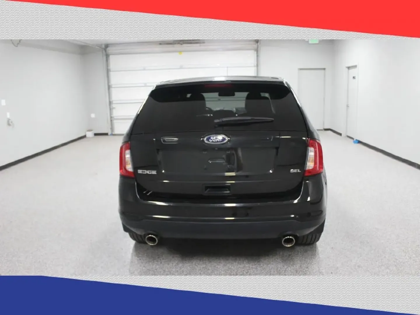 2014 Ford Edge SEL FWD (2FMDK3JC0EB) with an 3.5L V6 DOHC 24V engine, 6-Speed Automatic transmission, located at 5170 N La Cholla Blvd, Tucson, AZ, 85705, (520) 989-0282, 32.228245, -111.011742 - Looking for the perfect vehicle that can keep up with your active lifestyle? Look no further than this 2014 Ford Edge, a versatile and stylish SUV that is ideal for both daily commutes and weekend adventures. With room for five passengers and a spacious cargo area, this pre-owned gem is perfect for - Photo#3