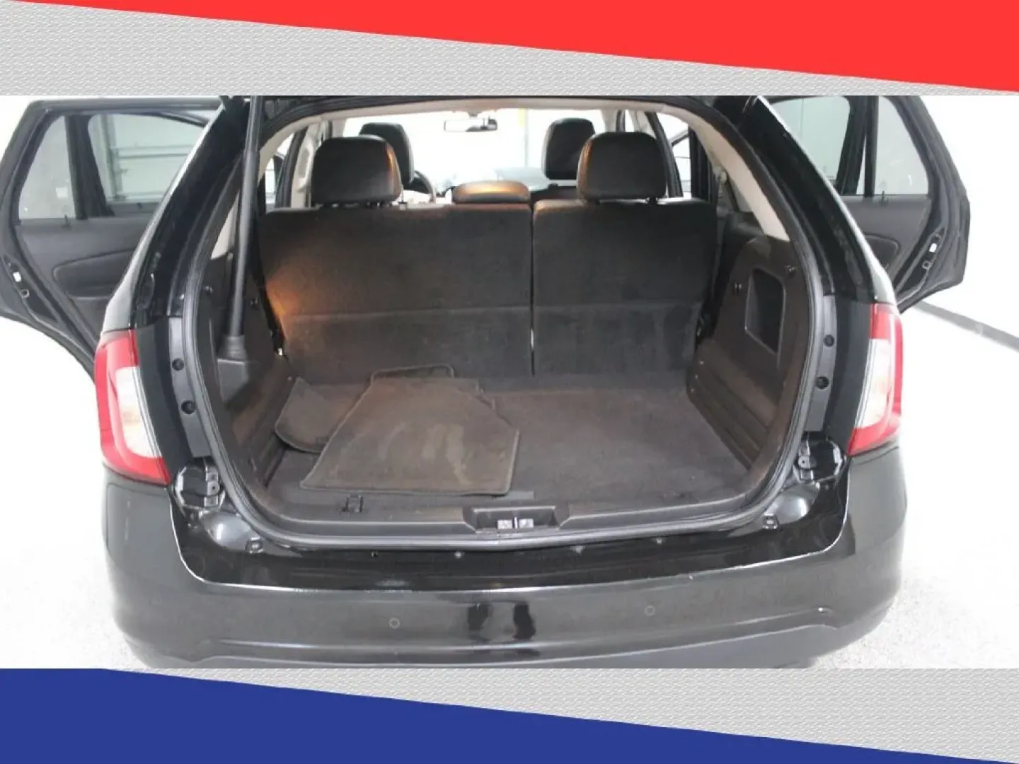 2014 Ford Edge SEL FWD (2FMDK3JC0EB) with an 3.5L V6 DOHC 24V engine, 6-Speed Automatic transmission, located at 5170 N La Cholla Blvd, Tucson, AZ, 85705, (520) 989-0282, 32.228245, -111.011742 - Looking for the perfect vehicle that can keep up with your active lifestyle? Look no further than this 2014 Ford Edge, a versatile and stylish SUV that is ideal for both daily commutes and weekend adventures. With room for five passengers and a spacious cargo area, this pre-owned gem is perfect for - Photo#27