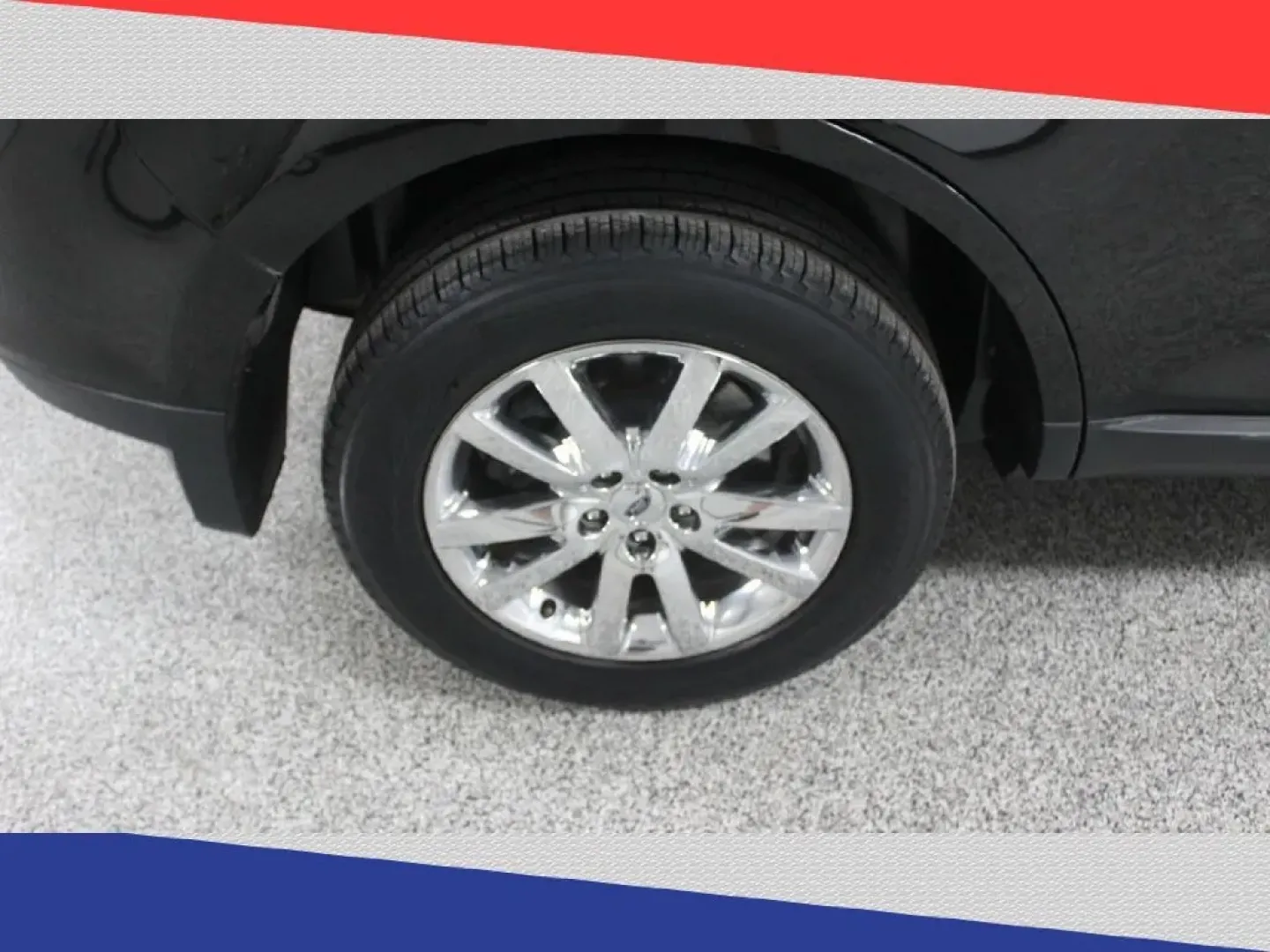 2014 Ford Edge SEL FWD (2FMDK3JC0EB) with an 3.5L V6 DOHC 24V engine, 6-Speed Automatic transmission, located at 5170 N La Cholla Blvd, Tucson, AZ, 85705, (520) 989-0282, 32.228245, -111.011742 - Looking for the perfect vehicle that can keep up with your active lifestyle? Look no further than this 2014 Ford Edge, a versatile and stylish SUV that is ideal for both daily commutes and weekend adventures. With room for five passengers and a spacious cargo area, this pre-owned gem is perfect for - Photo#39