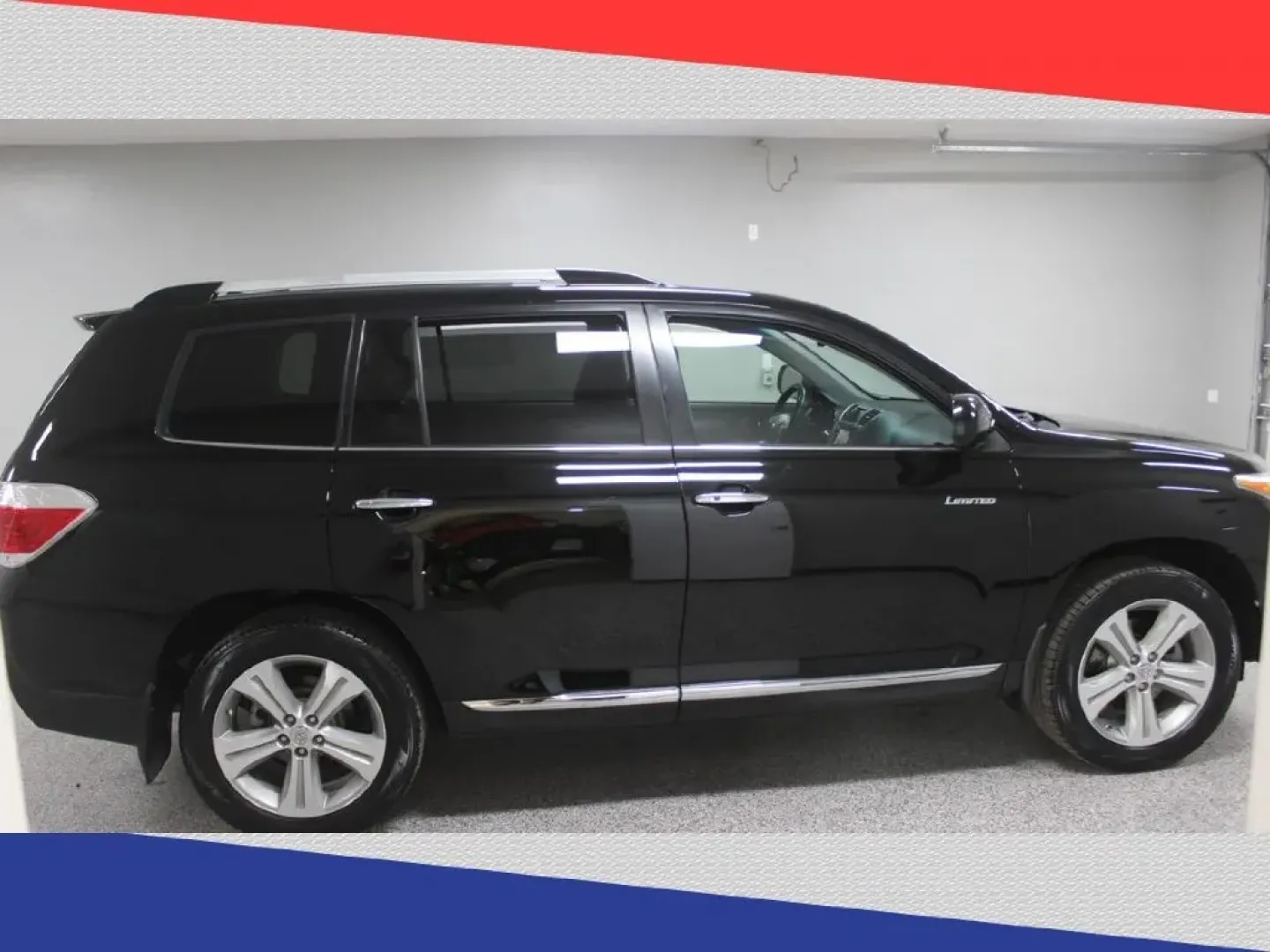 2013 Toyota Highlander Limited 2WD (5TDYK3EH1DS) with an 3.5L V6 DOHC 24V engine, 5-Speed Automatic transmission, located at 5170 N La Cholla Blvd, Tucson, AZ, 85705, (520) 989-0282, 32.228245, -111.011742 - Are you ready to elevate your family adventures or weekend getaways? Look no further than this 2013 Toyota Highlander, a perfect blend of space, comfort, and versatility. Ideal for growing families or those needing ample room for friends and gear, this SUV effortlessly accommodates up to seven passe - Photo#1