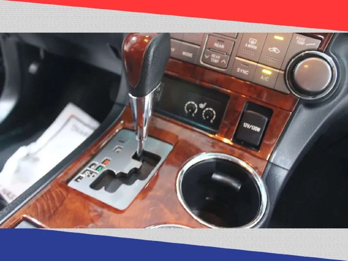 2013 Toyota Highlander Limited 2WD (5TDYK3EH1DS) with an 3.5L V6 DOHC 24V engine, 5-Speed Automatic transmission, located at 5170 N La Cholla Blvd, Tucson, AZ, 85705, (520) 989-0282, 32.228245, -111.011742 - Are you ready to elevate your family adventures or weekend getaways? Look no further than this 2013 Toyota Highlander, a perfect blend of space, comfort, and versatility. Ideal for growing families or those needing ample room for friends and gear, this SUV effortlessly accommodates up to seven passe - Photo#22