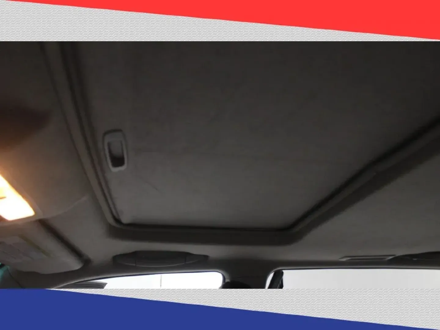 2013 Toyota Highlander Limited 2WD (5TDYK3EH1DS) with an 3.5L V6 DOHC 24V engine, 5-Speed Automatic transmission, located at 5170 N La Cholla Blvd, Tucson, AZ, 85705, (520) 989-0282, 32.228245, -111.011742 - Are you ready to elevate your family adventures or weekend getaways? Look no further than this 2013 Toyota Highlander, a perfect blend of space, comfort, and versatility. Ideal for growing families or those needing ample room for friends and gear, this SUV effortlessly accommodates up to seven passe - Photo#23