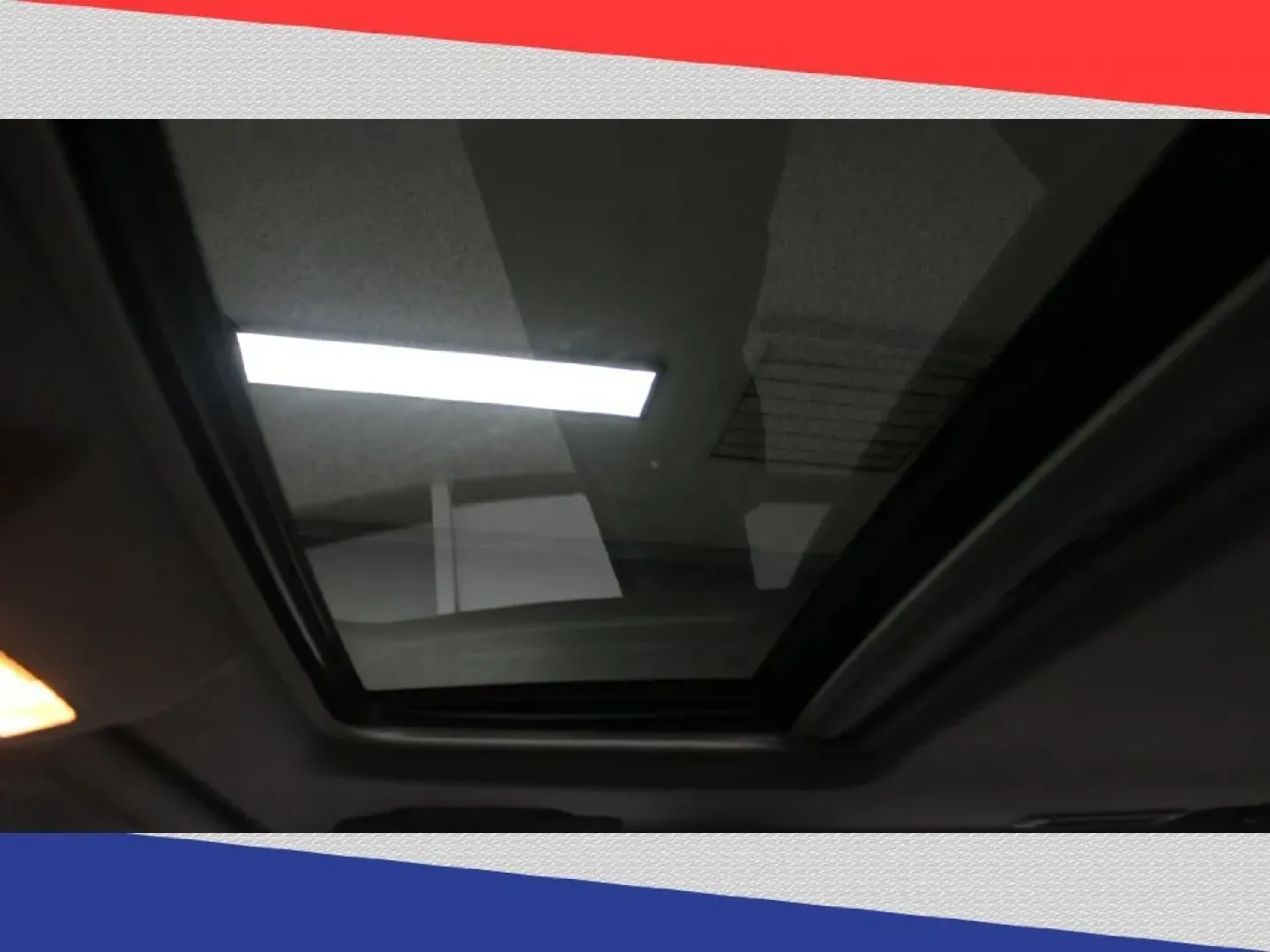 2013 Toyota Highlander Limited 2WD (5TDYK3EH1DS) with an 3.5L V6 DOHC 24V engine, 5-Speed Automatic transmission, located at 5170 N La Cholla Blvd, Tucson, AZ, 85705, (520) 989-0282, 32.228245, -111.011742 - Are you ready to elevate your family adventures or weekend getaways? Look no further than this 2013 Toyota Highlander, a perfect blend of space, comfort, and versatility. Ideal for growing families or those needing ample room for friends and gear, this SUV effortlessly accommodates up to seven passe - Photo#24