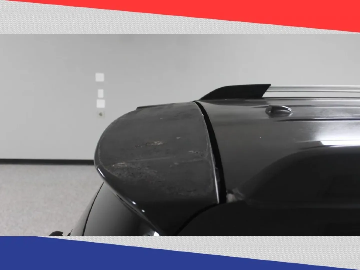 2013 Toyota Highlander Limited 2WD (5TDYK3EH1DS) with an 3.5L V6 DOHC 24V engine, 5-Speed Automatic transmission, located at 5170 N La Cholla Blvd, Tucson, AZ, 85705, (520) 989-0282, 32.228245, -111.011742 - Are you ready to elevate your family adventures or weekend getaways? Look no further than this 2013 Toyota Highlander, a perfect blend of space, comfort, and versatility. Ideal for growing families or those needing ample room for friends and gear, this SUV effortlessly accommodates up to seven passe - Photo#41