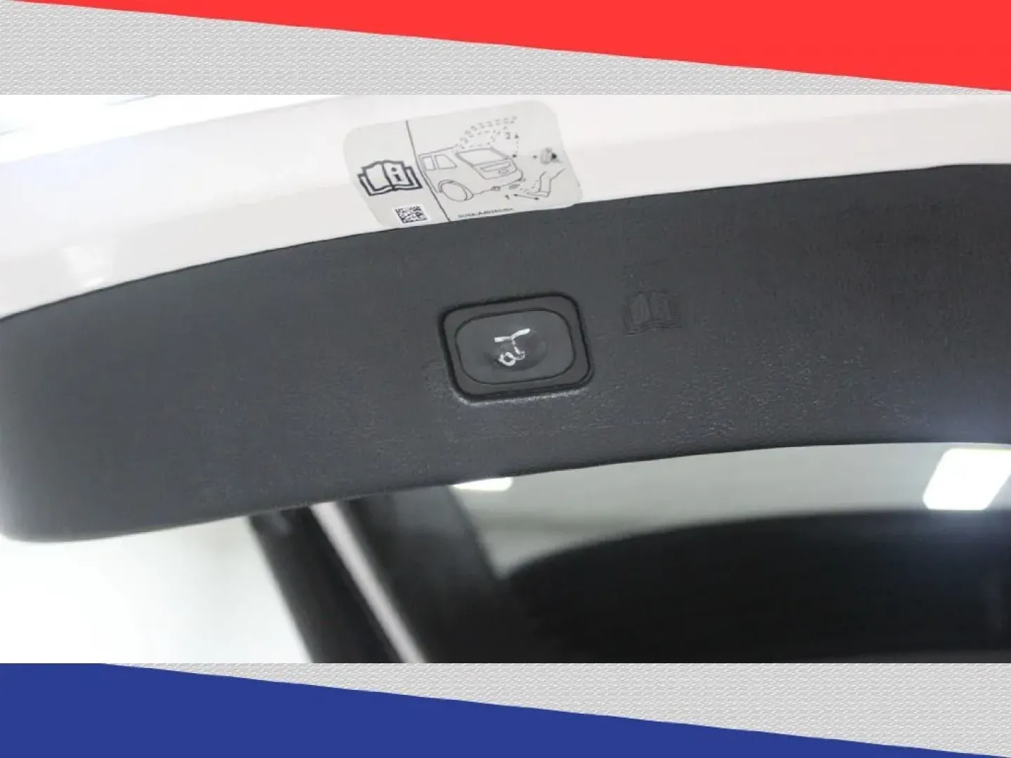 2017 Ford Edge Sport AWD (2FMPK4AP3HB) with an 2.7L V6 DOCH 24V engine, 6A transmission, located at 5170 N La Cholla Blvd, Tucson, AZ, 85705, (520) 989-0282, 32.228245, -111.011742 - Embrace the open road with this **2017 Ford Edge**, the perfect companion for weekend adventures or daily commutes in Tucson, AZ. With its spacious interior, comfortable seating for up to five passengers, and impressive performance, this SUV checks all the boxes for families, commuters, and anyone s - Photo#31