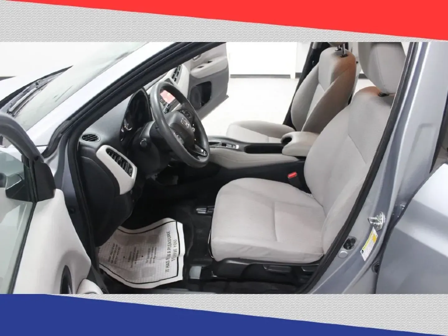 2017 Honda HR-V LX 2WD CVT (3CZRU5H31HG) with an 1.8L L4 DOHC 16V engine, CVT transmission, located at 5170 N La Cholla Blvd, Tucson, AZ, 85705, (520) 989-0282, 32.228245, -111.011742 - **Discover Adventure with the 2017 Honda HR-V Ideal for Tucson Families and Outdoor Lovers!**<br /> <br /> Are you ready to elevate your lifestyle with a versatile SUV that can handle everything from daily commutes to weekend getaways? Look no further than this **2017 Honda HR-V**, available now at - Photo#10