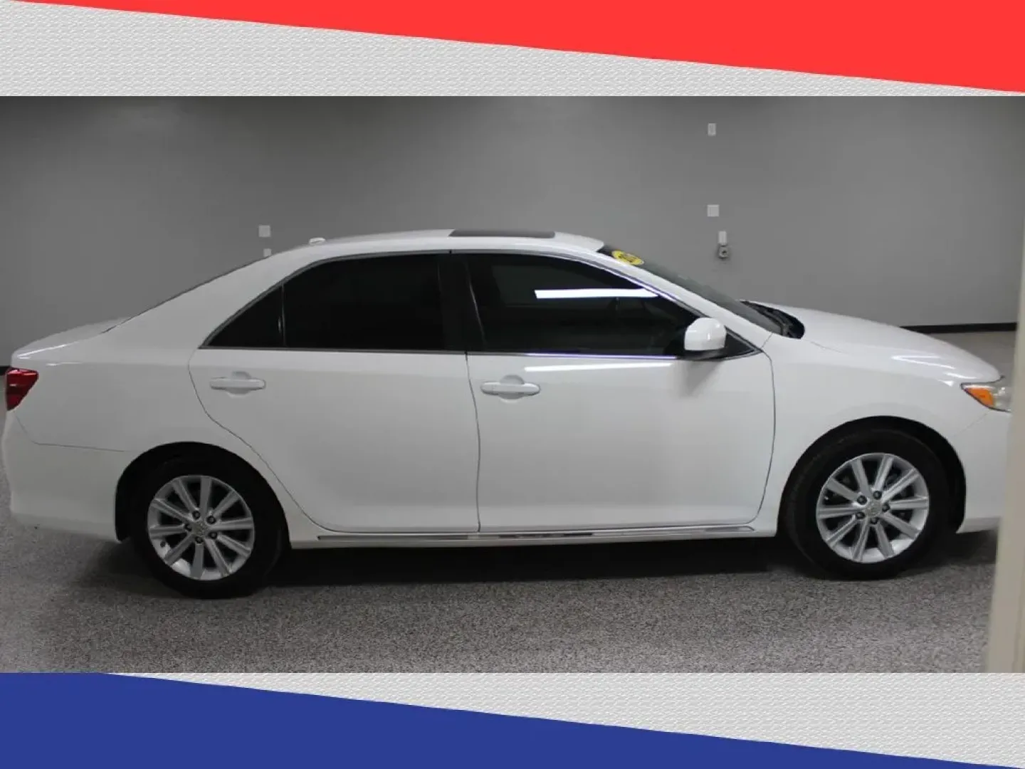 2012 Toyota Camry SE (4T1BF1FK5CU) with an 2.5L L4 DOHC 16V engine, 6-Speed Automatic transmission, located at 5170 N La Cholla Blvd, Tucson, AZ, 85705, (520) 989-0282, 32.228245, -111.011742 - **Drive into Adventure with the 2012 Toyota Camry Your Perfect Daily Companion!**<br /> <br /> Are you searching for a reliable sedan that combines comfort, efficiency, and style? Look no further! This 2012 Toyota Camry is not just a car; it's a lifestyle choice, perfect for daily commutes, family - Photo#1