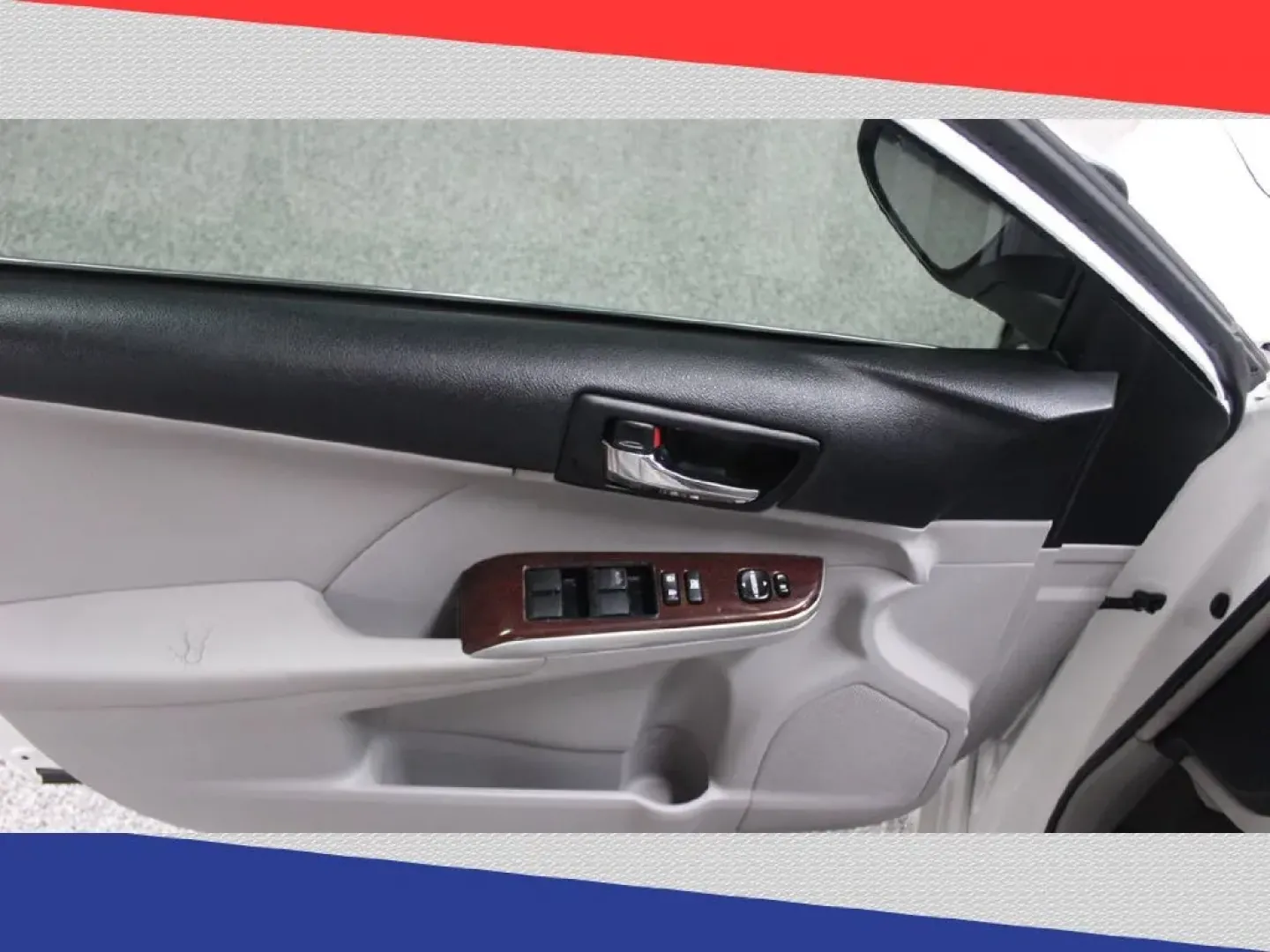 2012 Toyota Camry SE (4T1BF1FK5CU) with an 2.5L L4 DOHC 16V engine, 6-Speed Automatic transmission, located at 5170 N La Cholla Blvd, Tucson, AZ, 85705, (520) 989-0282, 32.228245, -111.011742 - **Drive into Adventure with the 2012 Toyota Camry Your Perfect Daily Companion!**<br /> <br /> Are you searching for a reliable sedan that combines comfort, efficiency, and style? Look no further! This 2012 Toyota Camry is not just a car; it's a lifestyle choice, perfect for daily commutes, family - Photo#12