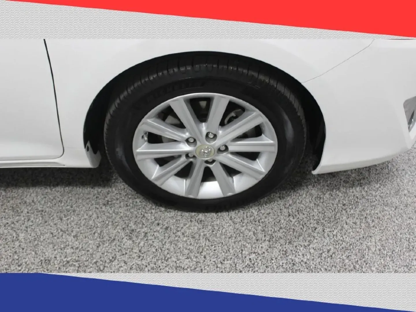 2012 Toyota Camry SE (4T1BF1FK5CU) with an 2.5L L4 DOHC 16V engine, 6-Speed Automatic transmission, located at 5170 N La Cholla Blvd, Tucson, AZ, 85705, (520) 989-0282, 32.228245, -111.011742 - **Drive into Adventure with the 2012 Toyota Camry Your Perfect Daily Companion!**<br /> <br /> Are you searching for a reliable sedan that combines comfort, efficiency, and style? Look no further! This 2012 Toyota Camry is not just a car; it's a lifestyle choice, perfect for daily commutes, family - Photo#37