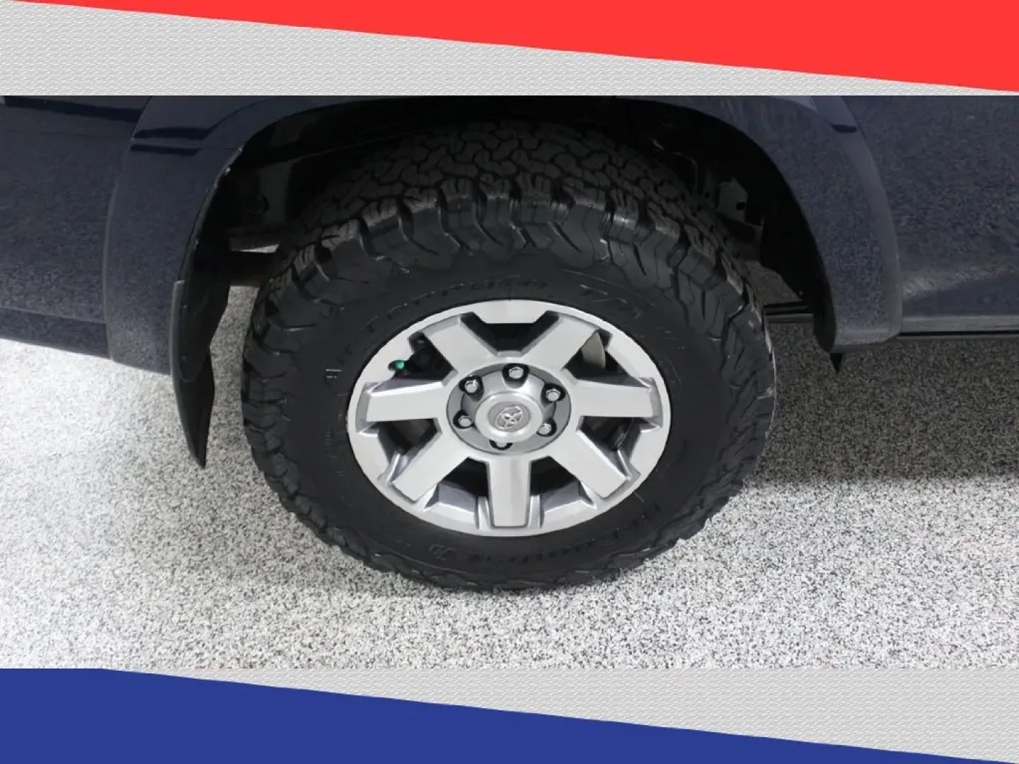 2015 Toyota 4Runner SR5 4WD (JTEBU5JR1F5) with an 4.0L V6 DOHC 24V engine, 5-Speed Automatic transmission, located at 5170 N La Cholla Blvd, Tucson, AZ, 85705, (520) 989-0282, 32.228245, -111.011742 - **Adventure Awaits: Explore Tucson in a 2015 Toyota 4Runner**<br /> <br /> Are you looking for the perfect companion for your weekend getaways or daily commutes? The 2015 Toyota 4Runner is designed to elevate your lifestyle! This rugged yet refined SUV is particularly great for outdoor enthusiasts, - Photo#42