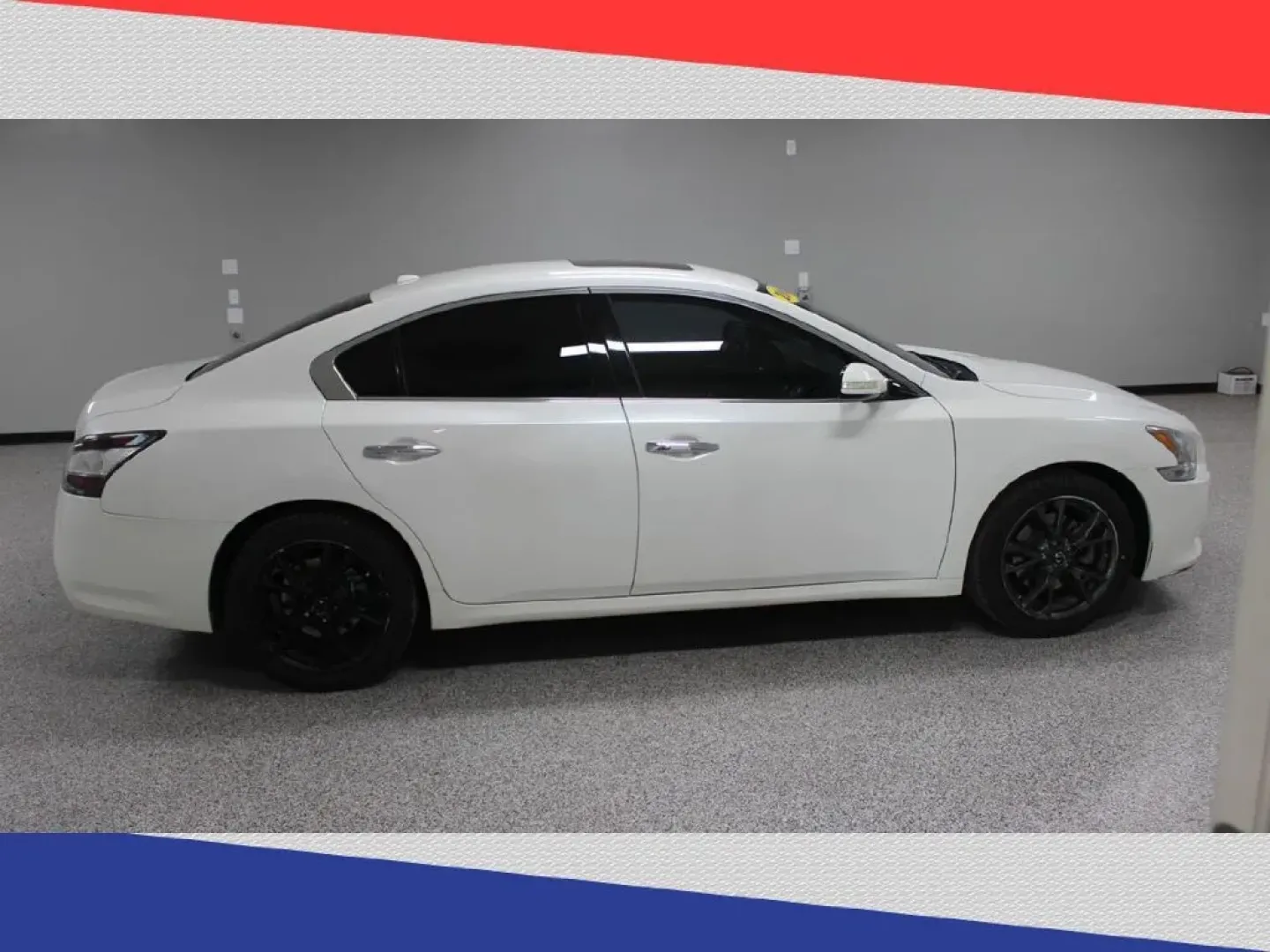 2014 Nissan Maxima SV (1N4AA5AP1EC) with an 3.5L V6 DOHC 24V engine, Continuously Variable Transmission transmission, located at 5170 N La Cholla Blvd, Tucson, AZ, 85705, (520) 989-0282, 32.228245, -111.011742 - **Discover Your Next Adventure with the 2014 Nissan Maxima at Goliath Auto Sales!**<br /> <br /> If you're searching for a reliable and stylish sedan that perfectly fits your active lifestyle, look no further than the 2014 Nissan Maxima. This pre-owned gem has been designed for those who embrace the - Photo#1