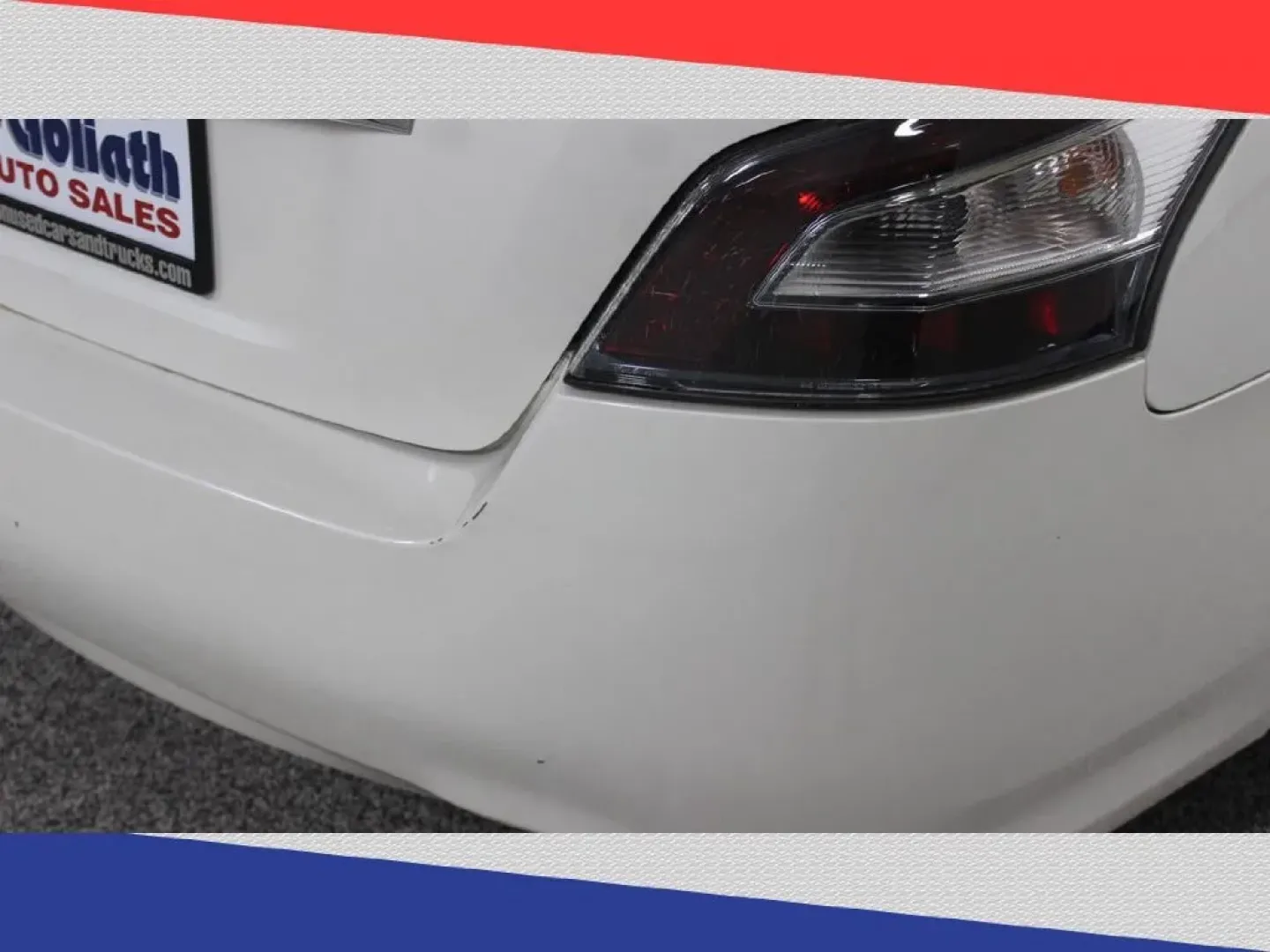 2014 Nissan Maxima SV (1N4AA5AP1EC) with an 3.5L V6 DOHC 24V engine, Continuously Variable Transmission transmission, located at 5170 N La Cholla Blvd, Tucson, AZ, 85705, (520) 989-0282, 32.228245, -111.011742 - **Discover Your Next Adventure with the 2014 Nissan Maxima at Goliath Auto Sales!**<br /> <br /> If you're searching for a reliable and stylish sedan that perfectly fits your active lifestyle, look no further than the 2014 Nissan Maxima. This pre-owned gem has been designed for those who embrace the - Photo#34