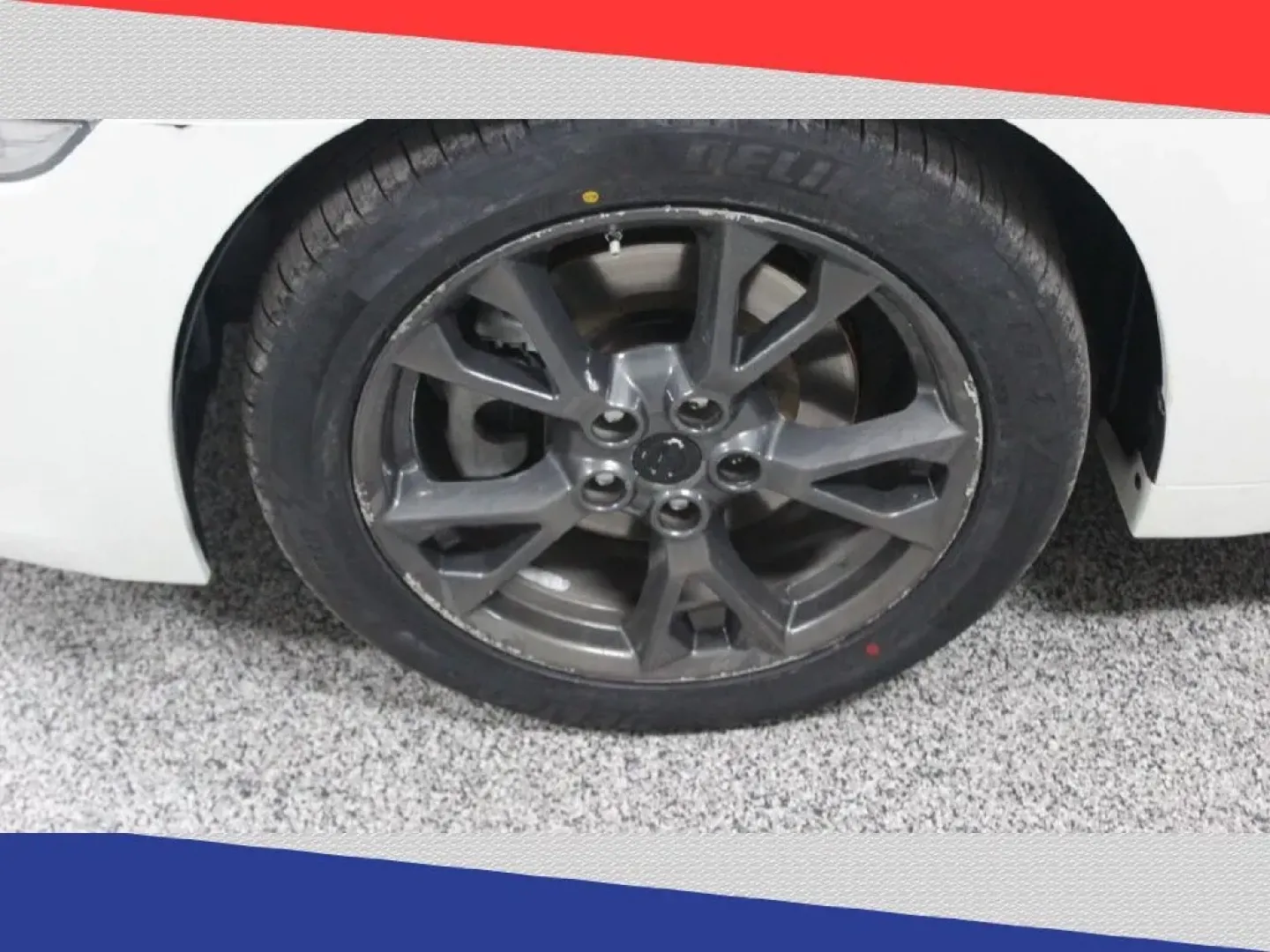 2014 Nissan Maxima SV (1N4AA5AP1EC) with an 3.5L V6 DOHC 24V engine, Continuously Variable Transmission transmission, located at 5170 N La Cholla Blvd, Tucson, AZ, 85705, (520) 989-0282, 32.228245, -111.011742 - **Discover Your Next Adventure with the 2014 Nissan Maxima at Goliath Auto Sales!**<br /> <br /> If you're searching for a reliable and stylish sedan that perfectly fits your active lifestyle, look no further than the 2014 Nissan Maxima. This pre-owned gem has been designed for those who embrace the - Photo#44