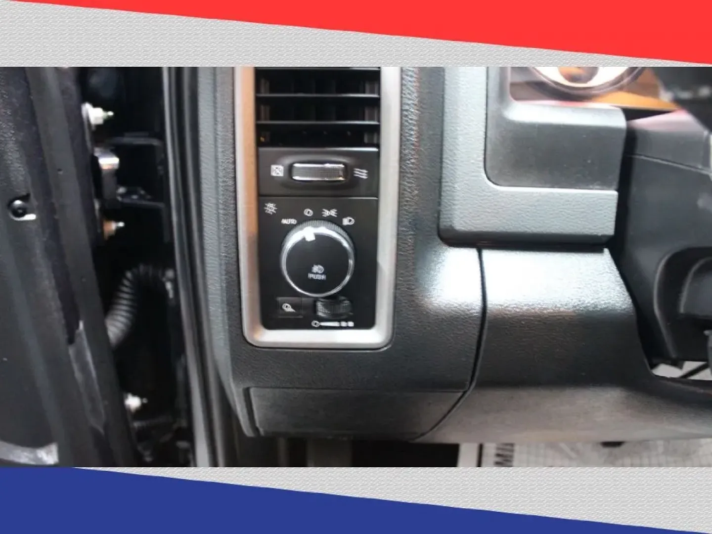 2017 Ram 1500 Tradesman Quad Cab 2WD (1C6RR6FG7HS) with an 3.6L V6 DOHC 24V FFV engine, 8A transmission, located at 5170 N La Cholla Blvd, Tucson, AZ, 85705, (520) 989-0282, 32.228245, -111.011742 - **Experience the Ultimate Blend of Power and Comfort with the 2017 Ram 1500 at Goliath Auto Sales!**<br /> <br /> If you're searching for a truck that effortlessly marries capability with everyday comfort, look no further than this striking black 2017 Ram 1500 Extended Cab Pickup. Whether you're nav - Photo#15