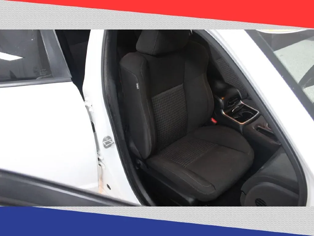 2020 Dodge Charger R/T (2C3CDXCT9LH) with an 5.7L V8 OHV 16V engine, 8A transmission, located at 5170 N La Cholla Blvd, Tucson, AZ, 85705, (520) 989-0282, 32.228245, -111.011742 - **Unleash Your Inner Road Warrior with the 2020 Dodge Charger at Goliath Auto Sales!**<br /> <br /> Are you ready to elevate your daily commute or weekend adventure? The 2020 Dodge Charger is your ticket to a thrilling driving experience while offering the space and comfort you and your passengers d - Photo#26