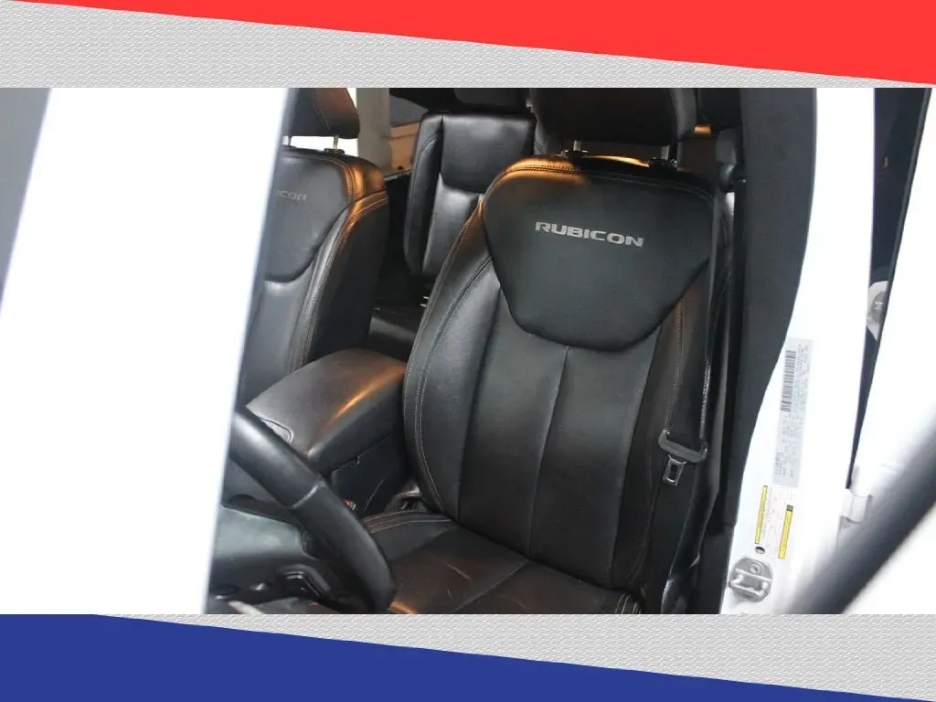 2016 Jeep Wrangler Unlimited Rubicon 4WD (1C4BJWFG8GL) with an 3.6L V6 DOHC 24V FFV engine, Automatic transmission, located at 5170 N La Cholla Blvd, Tucson, AZ, 85705, (520) 989-0282, 32.228245, -111.011742 - **Discover Your Adventure with the 2016 Jeep Wrangler Sport Available Now at Goliath Auto Sales!**<br /> <br /> Are you ready to elevate your weekend adventures or daily commutes with a vehicle that can handle both with ease? Look no further than this 2016 Jeep Wrangler Sport, the ultimate SUV for - Photo#11