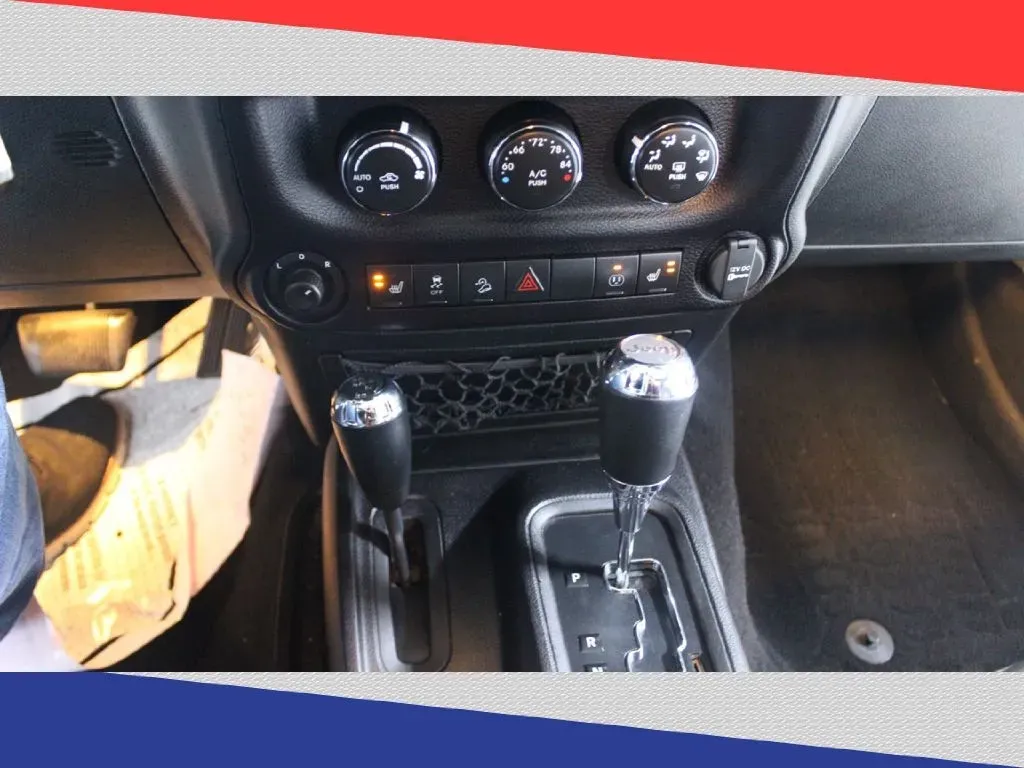 2016 Jeep Wrangler Unlimited Rubicon 4WD (1C4BJWFG8GL) with an 3.6L V6 DOHC 24V FFV engine, Automatic transmission, located at 5170 N La Cholla Blvd, Tucson, AZ, 85705, (520) 989-0282, 32.228245, -111.011742 - **Discover Your Adventure with the 2016 Jeep Wrangler Sport Available Now at Goliath Auto Sales!**<br /> <br /> Are you ready to elevate your weekend adventures or daily commutes with a vehicle that can handle both with ease? Look no further than this 2016 Jeep Wrangler Sport, the ultimate SUV for - Photo#20